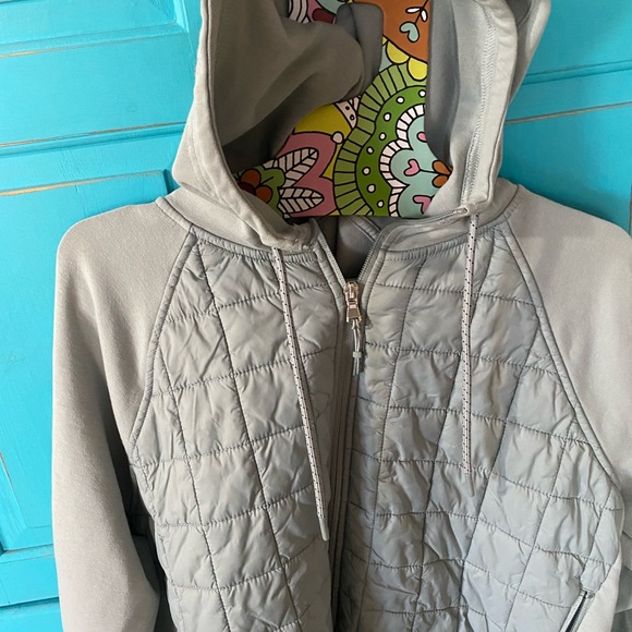 Quilted Hoodie Zipper Jacket old Navy NWOT Athletic Leisure Light Gray Green - Picture 7 of 10